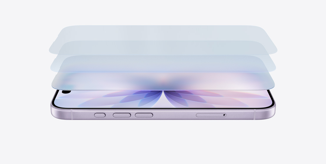 横向放置的薰衣草紫色 iPhone 17 机身侧面，分层设计图展示超瓷晶面板 2。