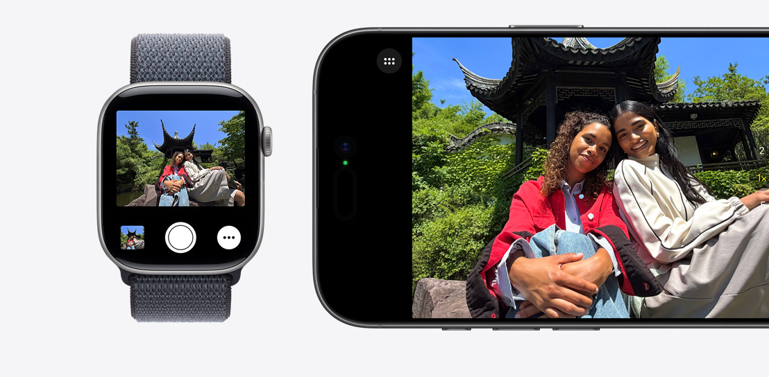 Apple Watch Series 11，展示相机遥控器、相机取景器中的照片预览；iPhone 17，展示相机取景器中的照片预览。